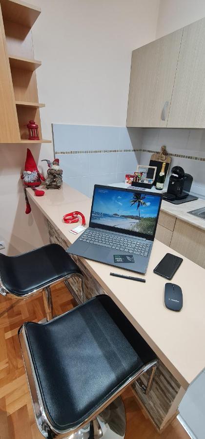 Design Apartment Business Lux 4 Star "Rio" Completely Business Lux Place In The City Center & Free Included Industry Optical Wifi & Netflix & Keyless Code Entry & Full Smart App & Kitchen & Washing Machine & Wide Terrace & Secure 2 Parking Place Ćuprija Екстериор снимка