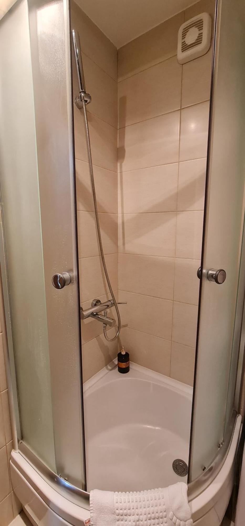 Design Apartment Business Lux 4 Star "Rio" Completely Business Lux Place In The City Center & Free Included Industry Optical Wifi & Netflix & Keyless Code Entry & Full Smart App & Kitchen & Washing Machine & Wide Terrace & Secure 2 Parking Place Ćuprija Екстериор снимка