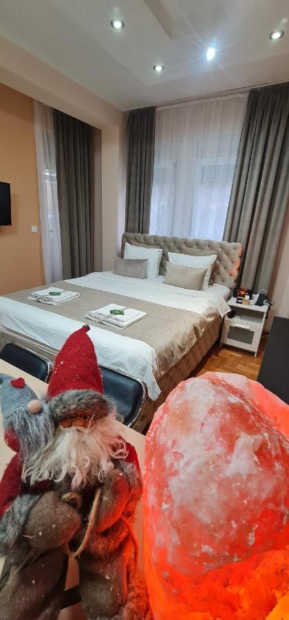 Design Apartment Business Lux 4 Star "Rio" Completely Business Lux Place In The City Center & Free Included Industry Optical Wifi & Netflix & Keyless Code Entry & Full Smart App & Kitchen & Washing Machine & Wide Terrace & Secure 2 Parking Place Ćuprija Екстериор снимка
