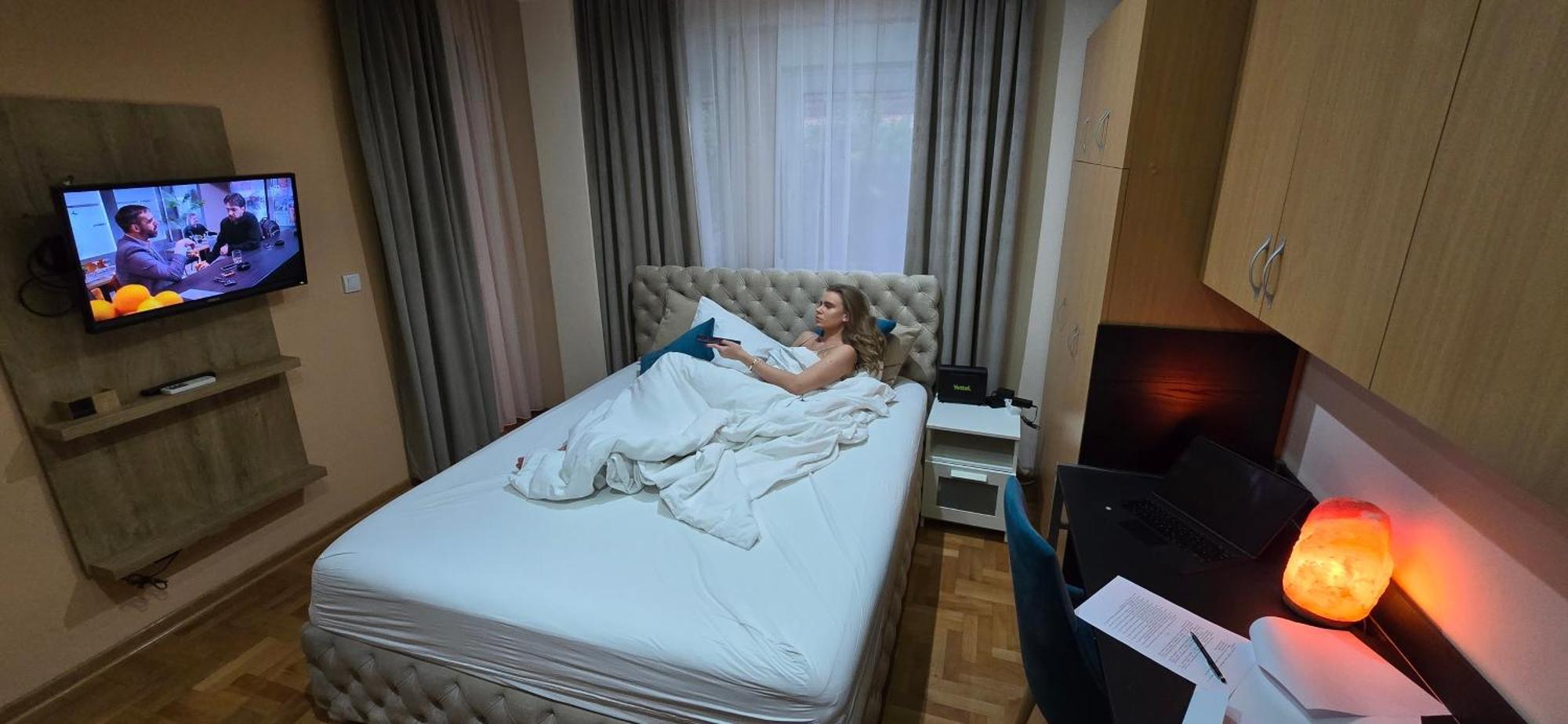 Design Apartment Business Lux 4 Star "Rio" Completely Business Lux Place In The City Center & Free Included Industry Optical Wifi & Netflix & Keyless Code Entry & Full Smart App & Kitchen & Washing Machine & Wide Terrace & Secure 2 Parking Place Ćuprija Екстериор снимка